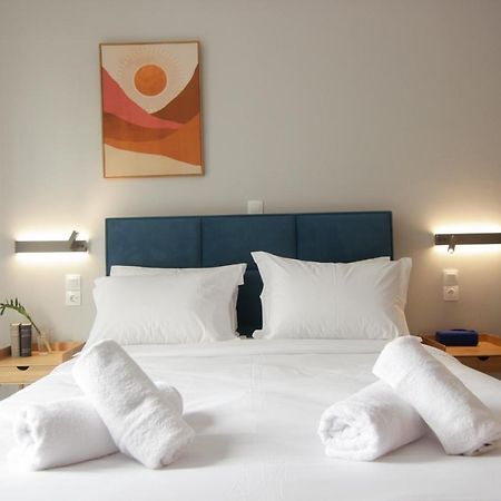 Patio Apartment Near Metro & Acropolis Athens Ngoại thất bức ảnh